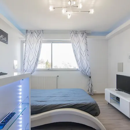 Sweethome - Black & White Appartamento *