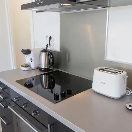 아파트 Sweethome - Black & White