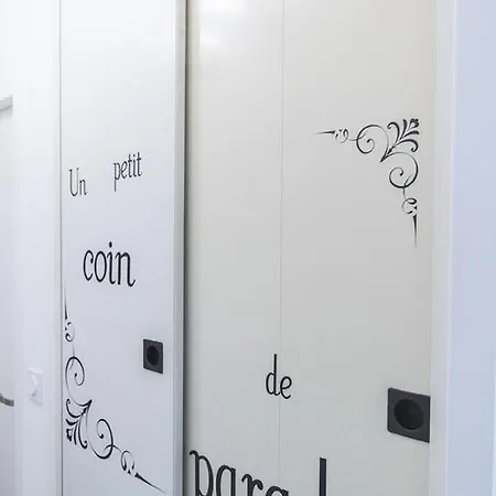 Sweethome - Black & White Apartament *