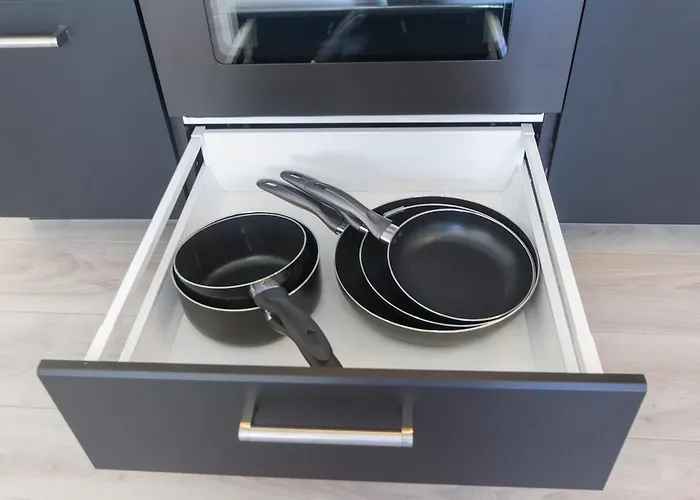 Διαμέρισμα Sweethome - Black & White *