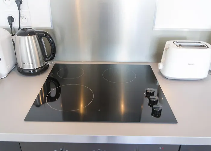 Sweethome - Black & White *