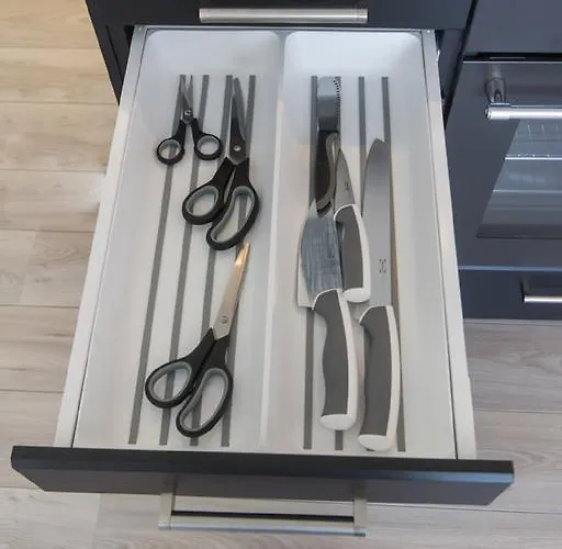 Sweethome - Black & White Διαμέρισμα Ντιζόν