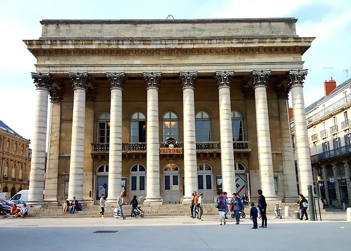 Sweethome - Black & White * Dijon